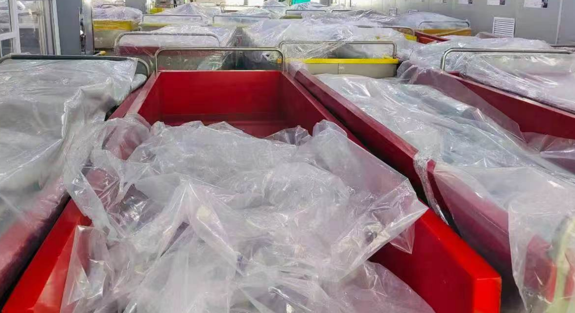 技术解析:专用聚氨酯转运箱 筑牢高纯硅棒洁净转运防线