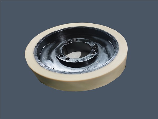 布草洗涤厂贯通式烘干机驱动轮